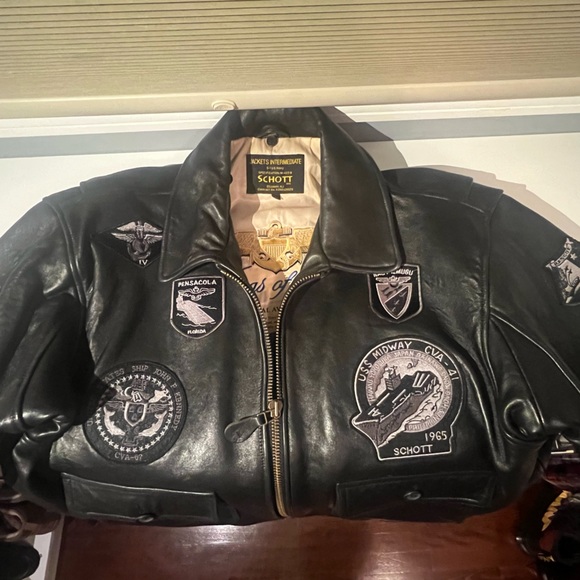 Schotts New YorkG-1 U.S.Navy leather bomber jacket